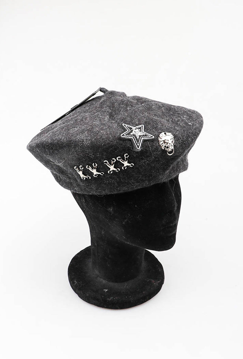 Beret Adara